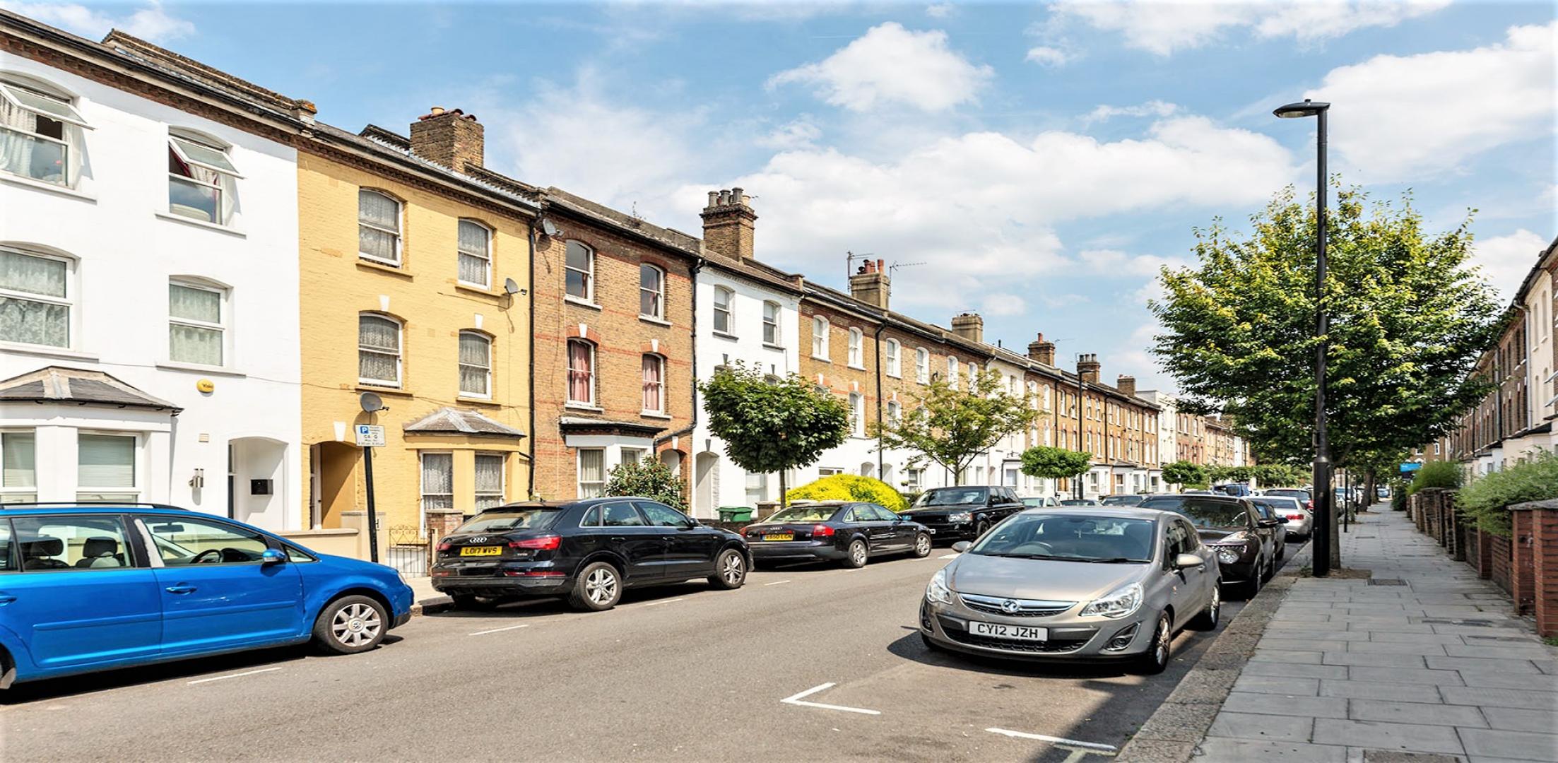 Modern 2 Bed Apartment with Bills Included.  Loveridge Road, West Hampstead